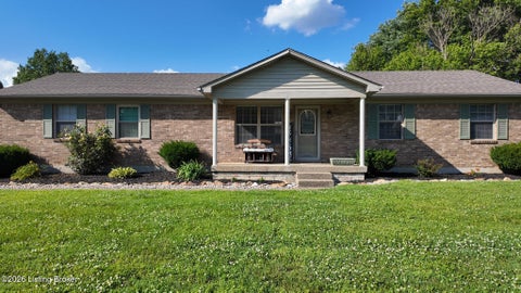 Homes For Sale - 4613 Braves Ln<br/> Louisville, KY 40272