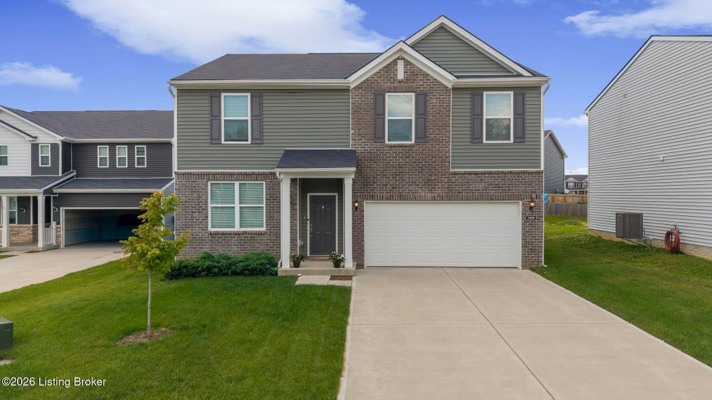 Photo of 1029 Dry Run Ct, Shelbyville, KY 40065 (MLS # 1733402)