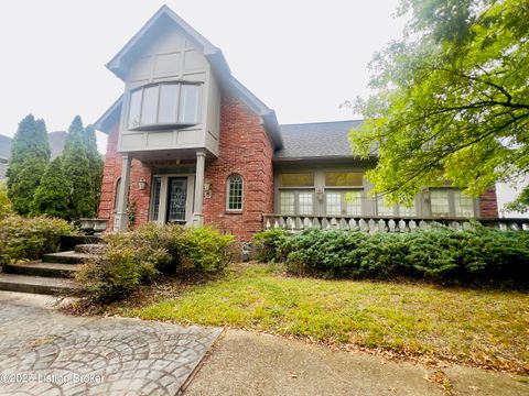 Photo of 1104 Glenlake Way, Louisville, KY 40245 (MLS # 1704779)