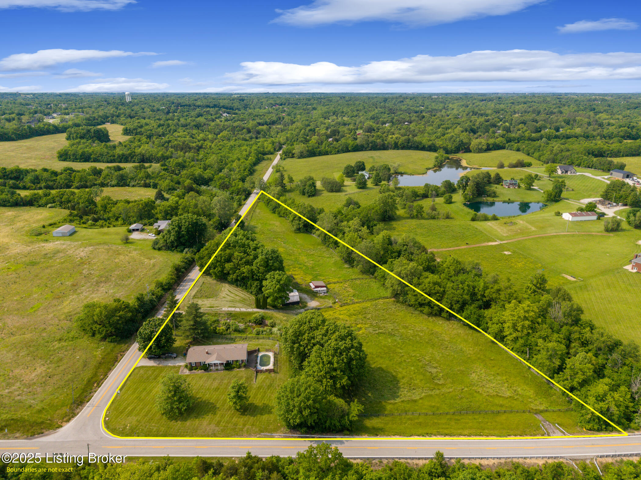 1011 Mt Zion Rd, Crestwood, Pennsylvania image 1