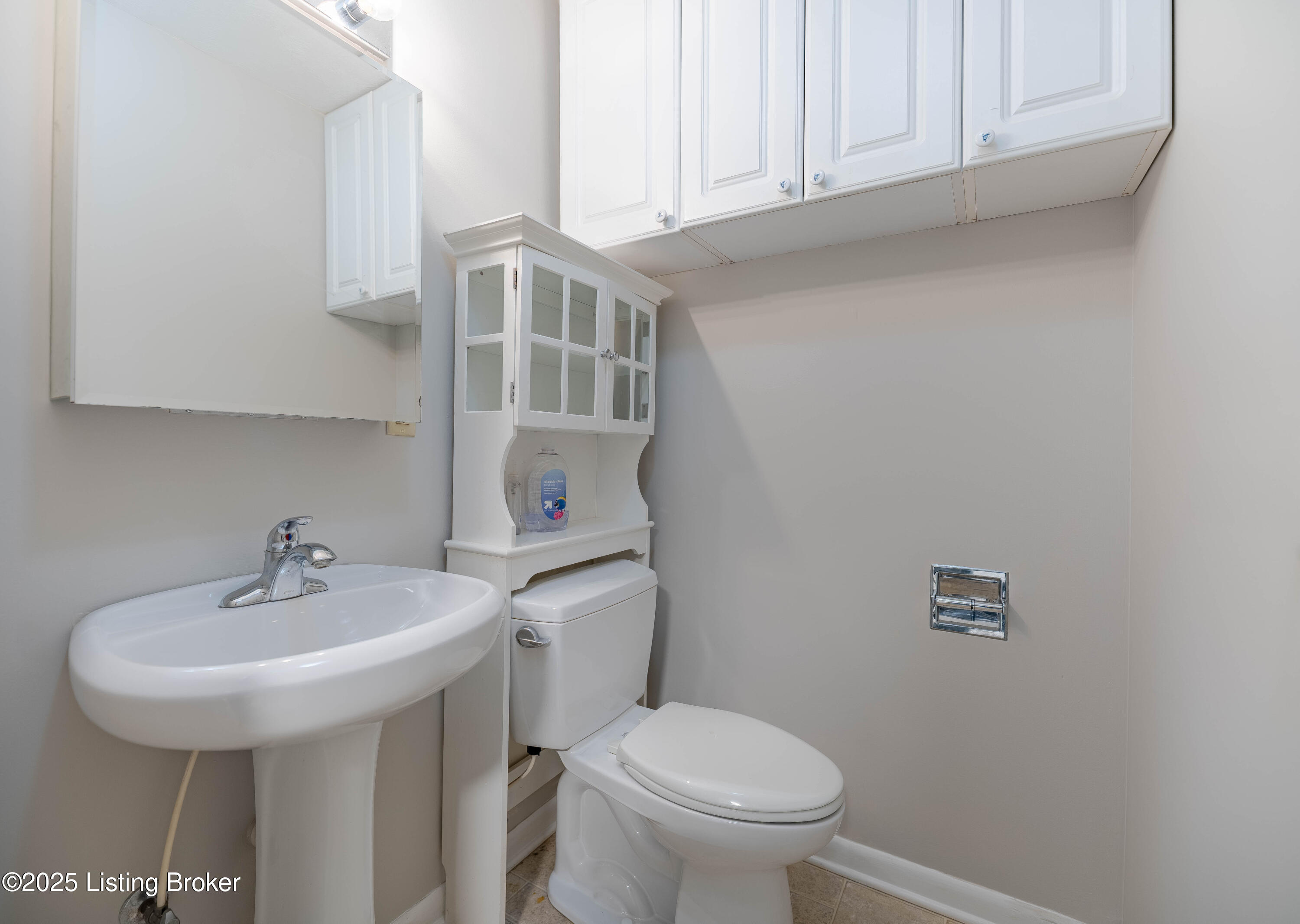 8417 Madrone Ave, Louisville, Kentucky image 13