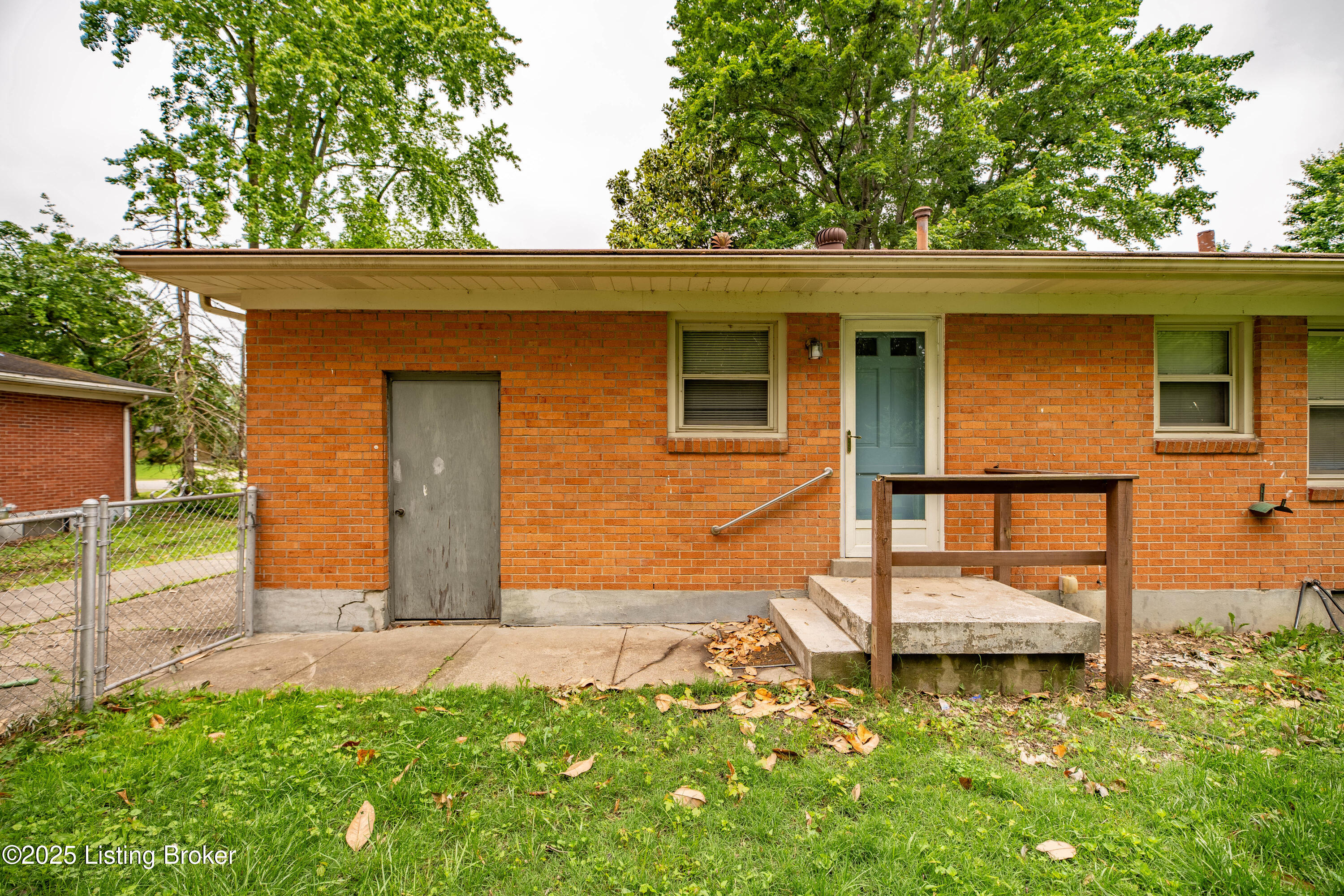8417 Madrone Ave, Louisville, Kentucky image 15