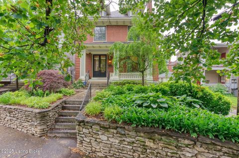 Photo of 2113 Grinstead Dr, Louisville, KY 40204 (MLS # 1687709)