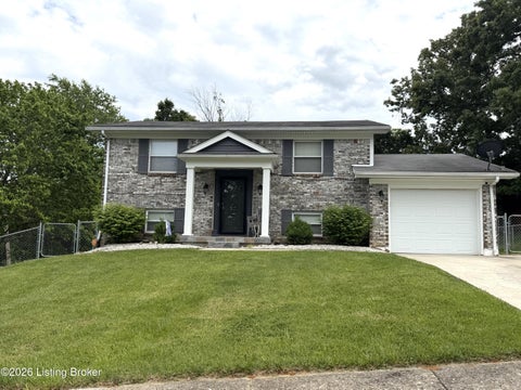 Homes For Sale - 316 Indiana Trail<br/> Radcliff, KY 40160