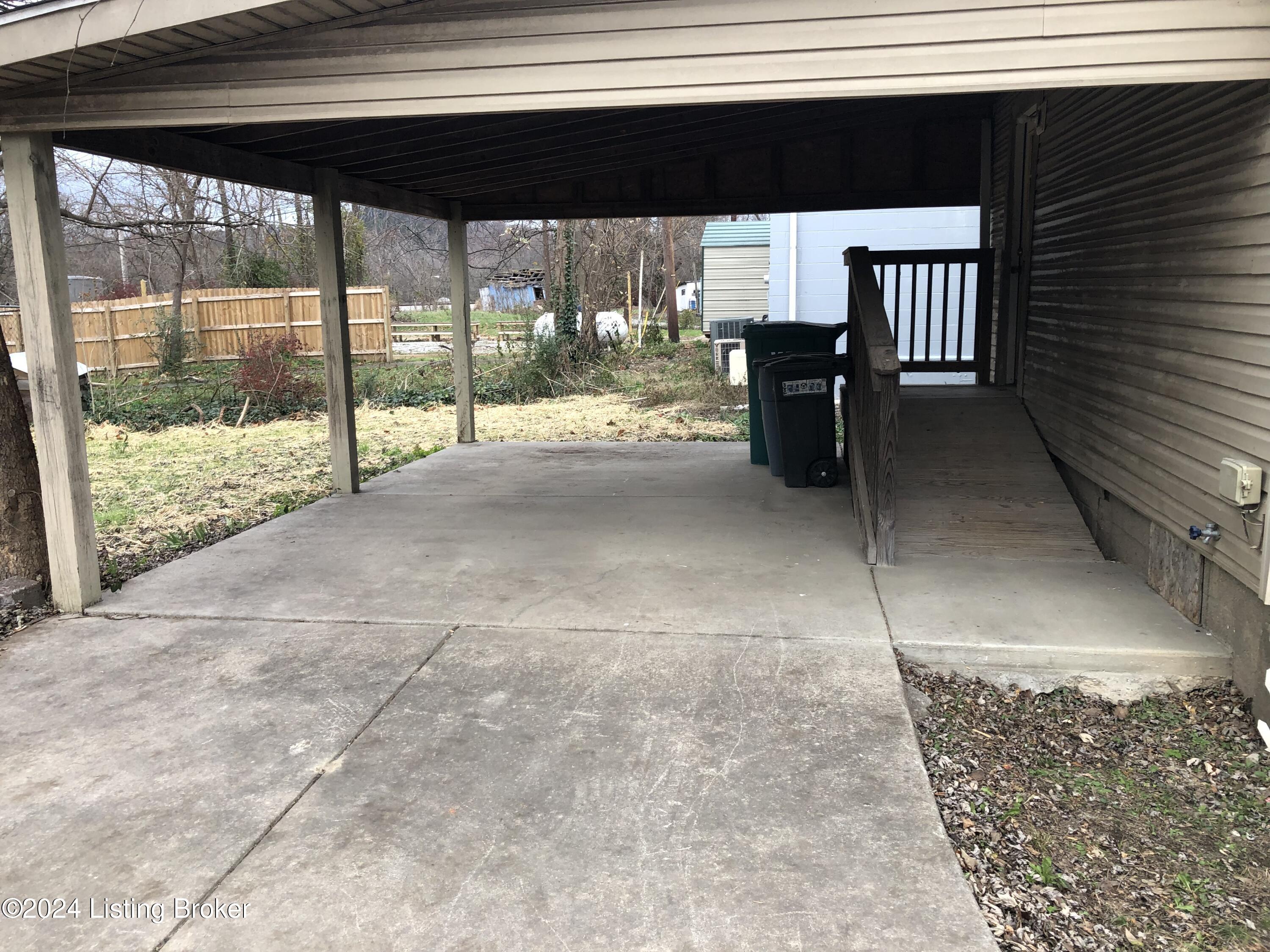 115 N Poplar St, Lebanon Junction, Kentucky image 42