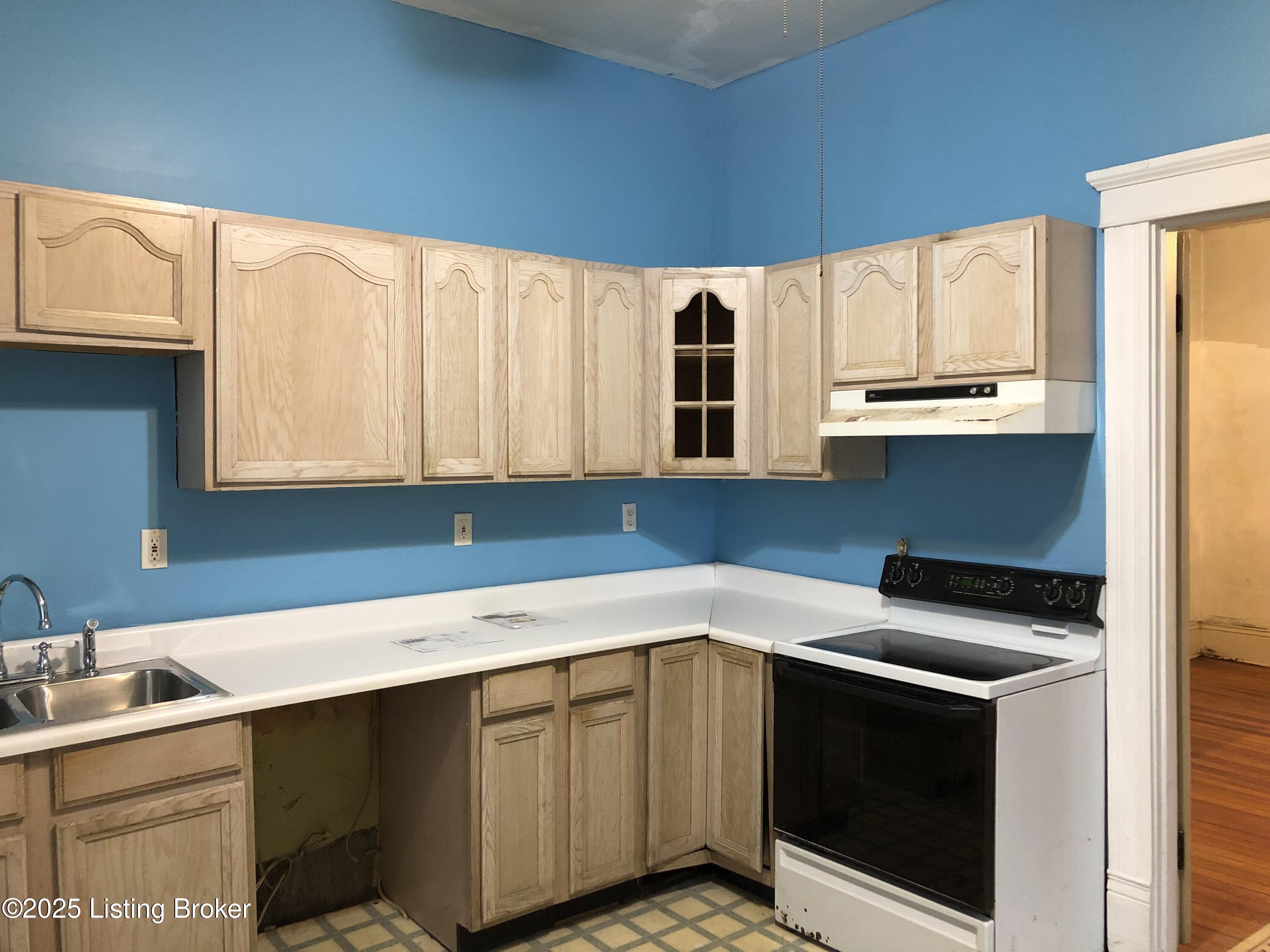 115 N Poplar St, Lebanon Junction, Kentucky image 4