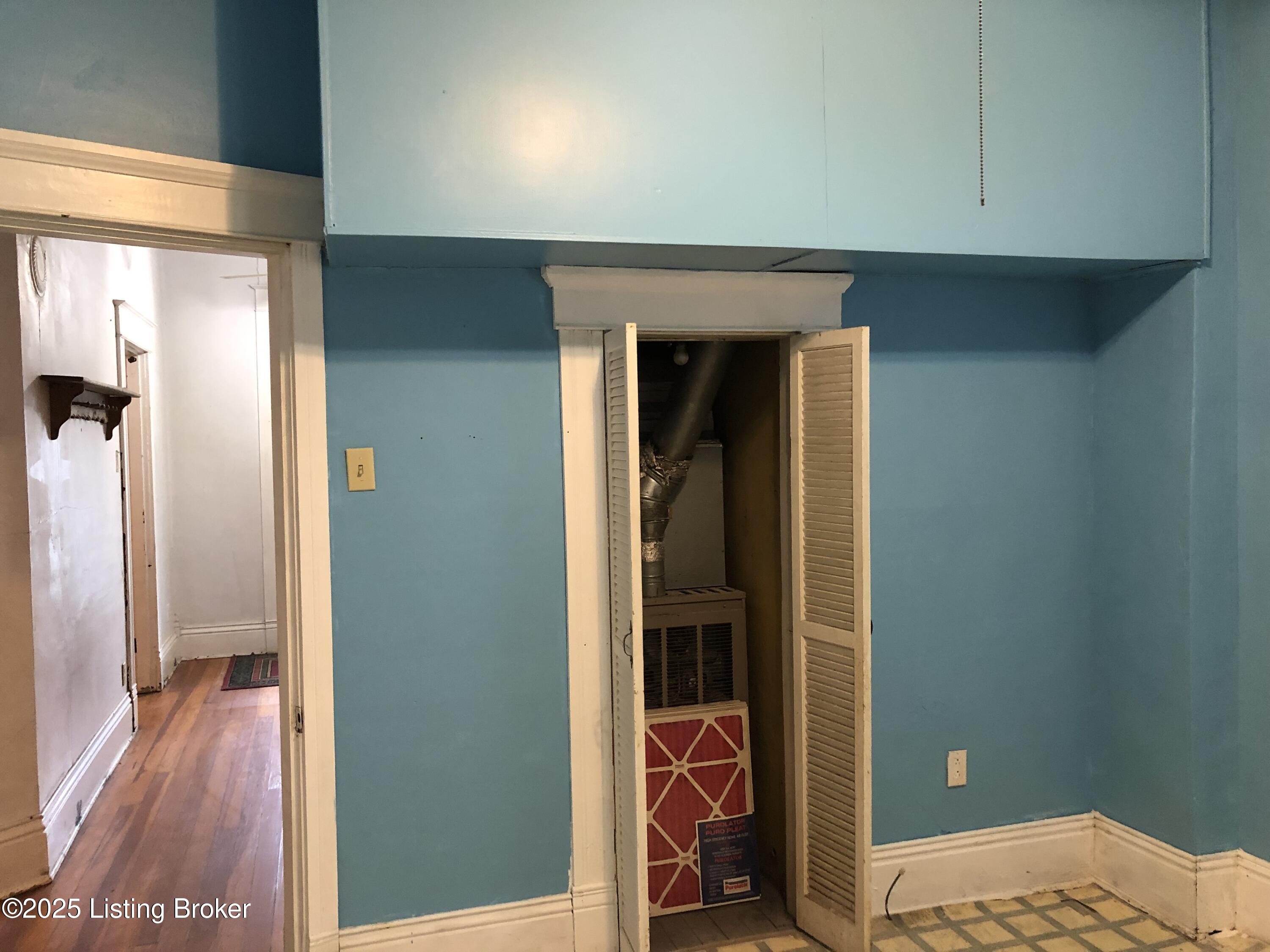 115 N Poplar St, Lebanon Junction, Kentucky image 6