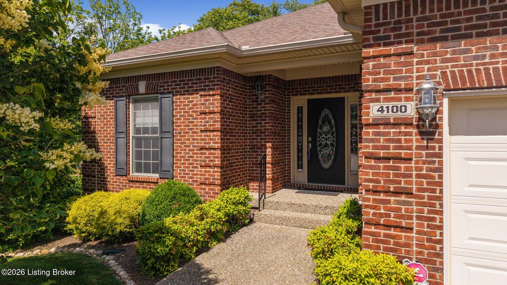 Photo of 4100 Brook Farm Pl, Louisville, KY 40299 (MLS # 1717338)
