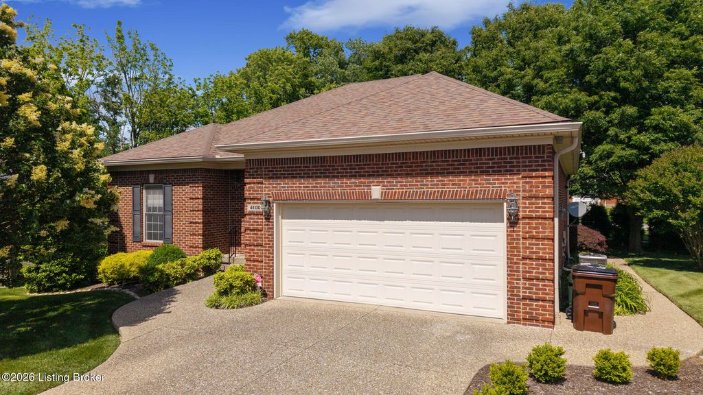 Photo of 4100 Brook Farm Pl, Louisville, KY 40299 (MLS # 1717338)
