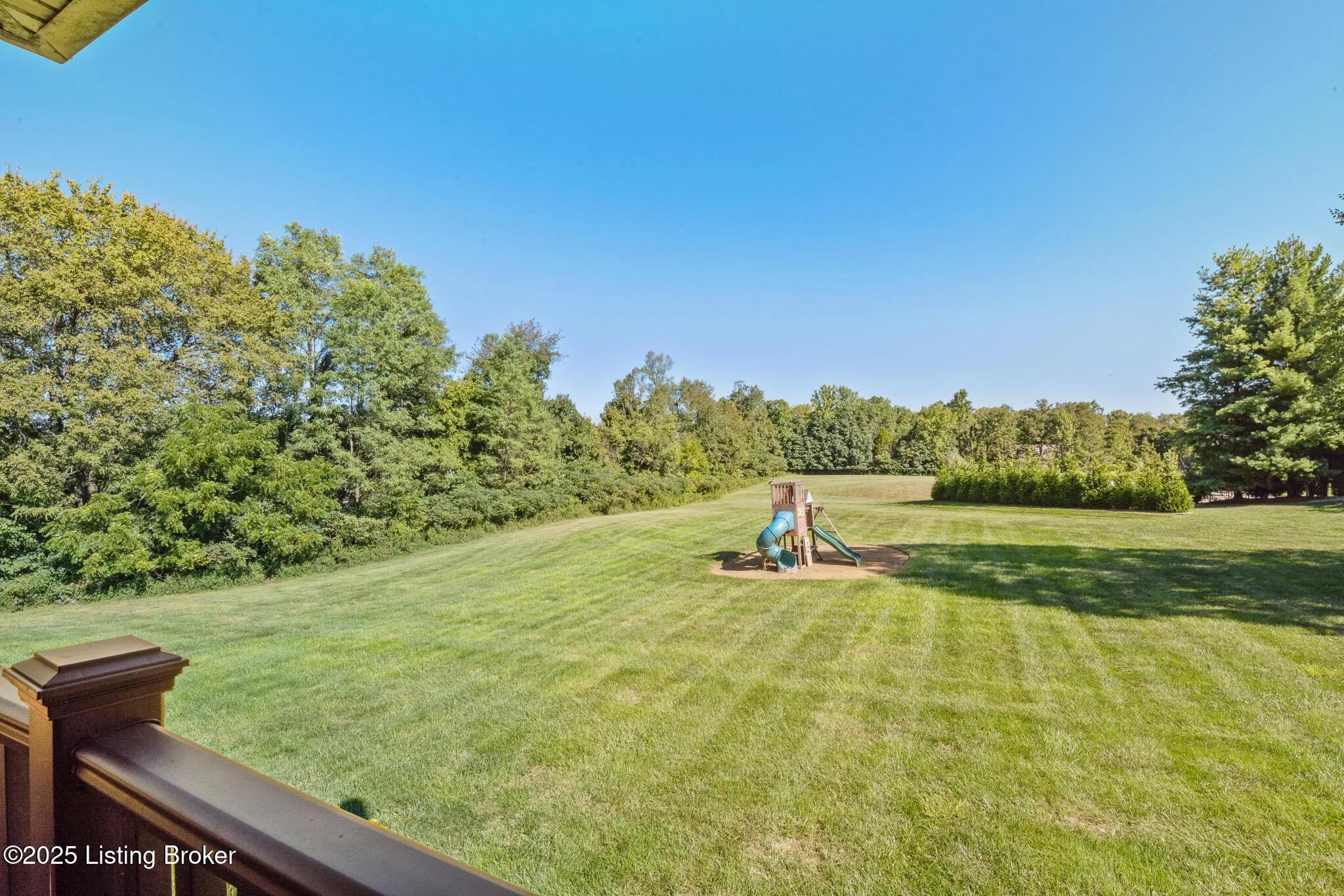 Crestwood, Kentucky 40014, United States, 5 Bedrooms Bedrooms, ,6 BathroomsBathrooms,Residential,Active,203218