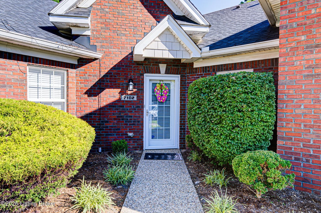 Photo of 7102 Emily Ann Ln, Crestwood, KY 40014 (MLS # 1721606)
