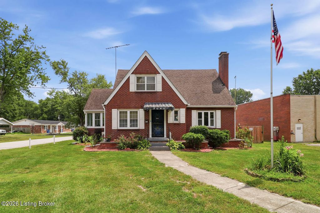 Photo of 177 N Church St, Austin, IN 47102 (MLS # 1724039)