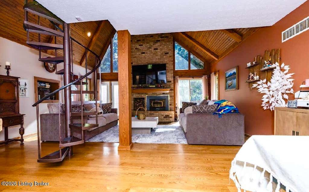 Photo of 418 Winding Hollow Ln, Lebanon Junction, KY 40150 (MLS # 1725847)