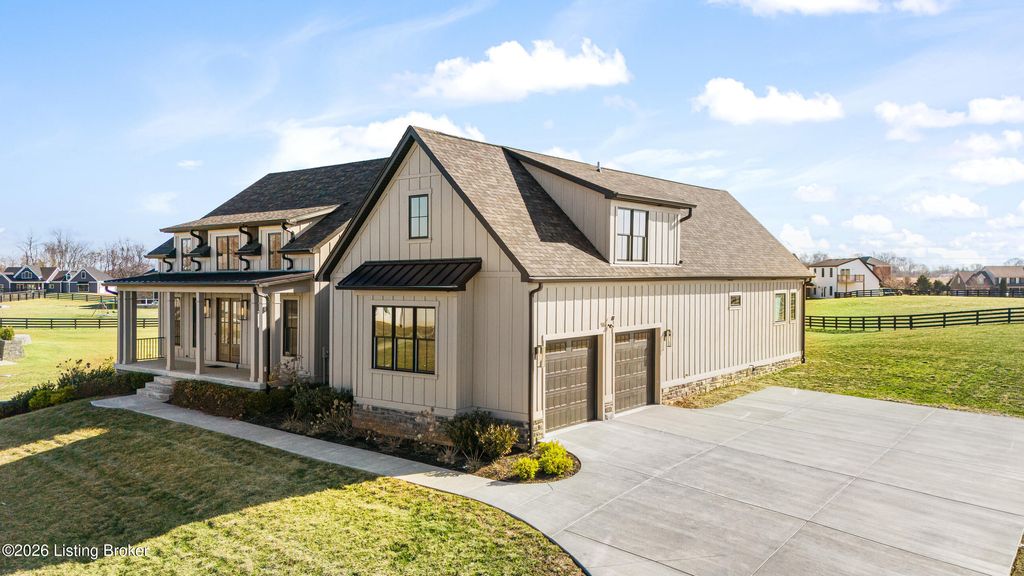 Photo of 4907 Sycamore Ridge Ln Ln, La Grange, KY 40031 (MLS # 1722722)