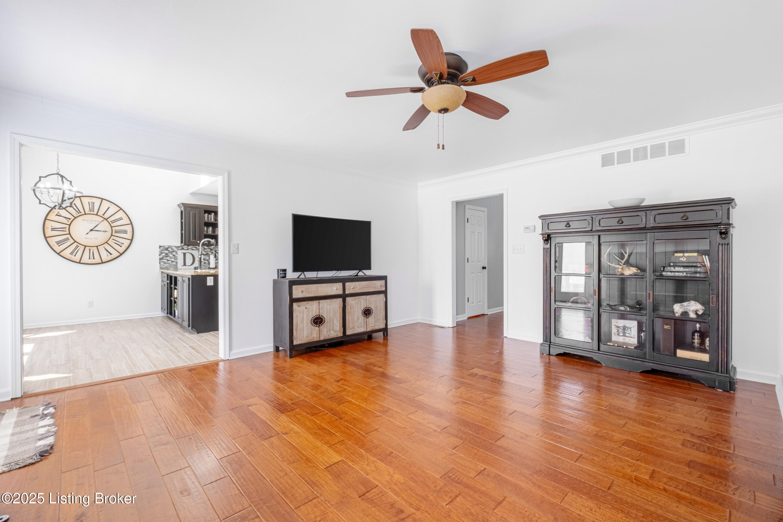 2106 Martybrook Ct, La Grange, Pennsylvania image 18