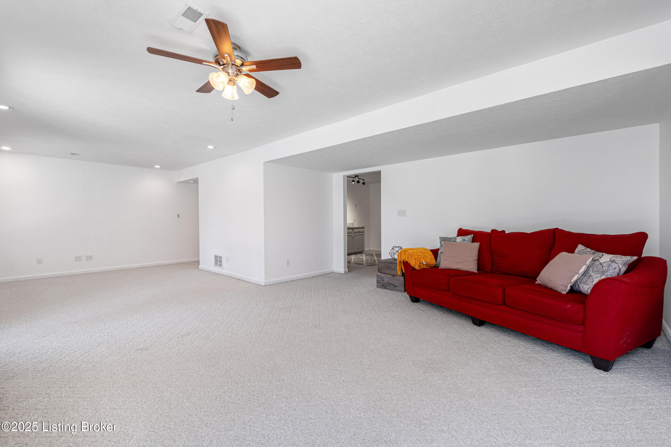 2106 Martybrook Ct, La Grange, Pennsylvania image 41