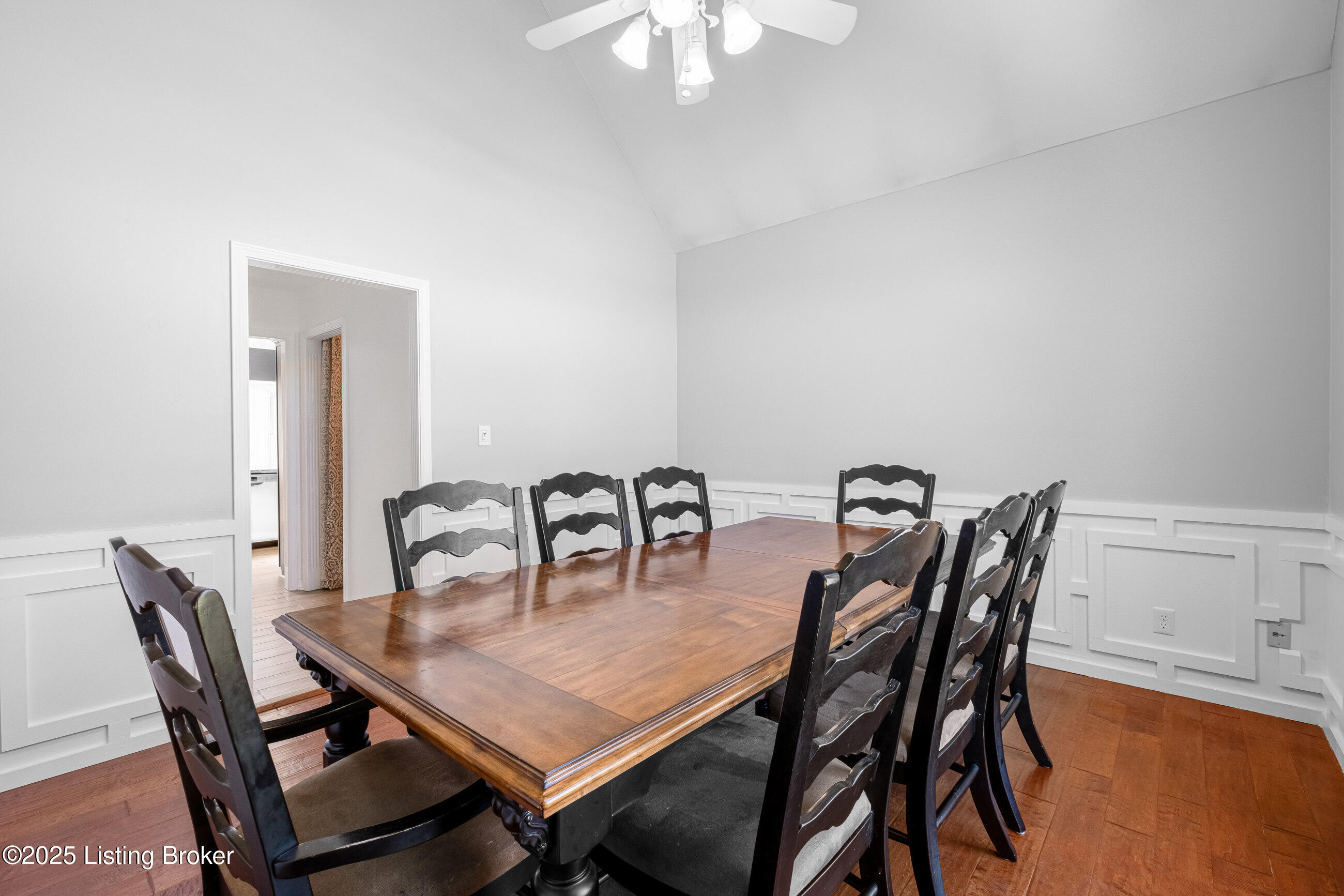 2106 Martybrook Ct, La Grange, Pennsylvania image 13