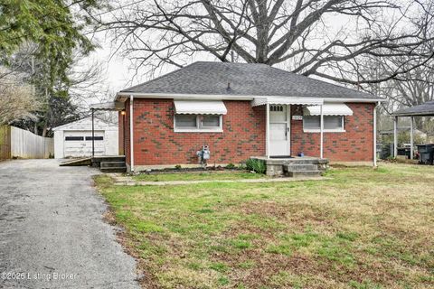 Photo of 10103 Caldwell Dr, Jeffersontown, KY 40299 (MLS # 1710936)