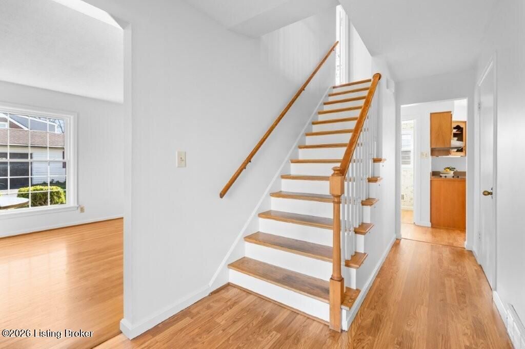 Photo of 10200 Radford Rd, Louisville, KY 40223 (MLS # 1712568)