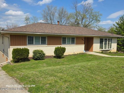 1973 Meadowcreek Dr Louisville KY 40218