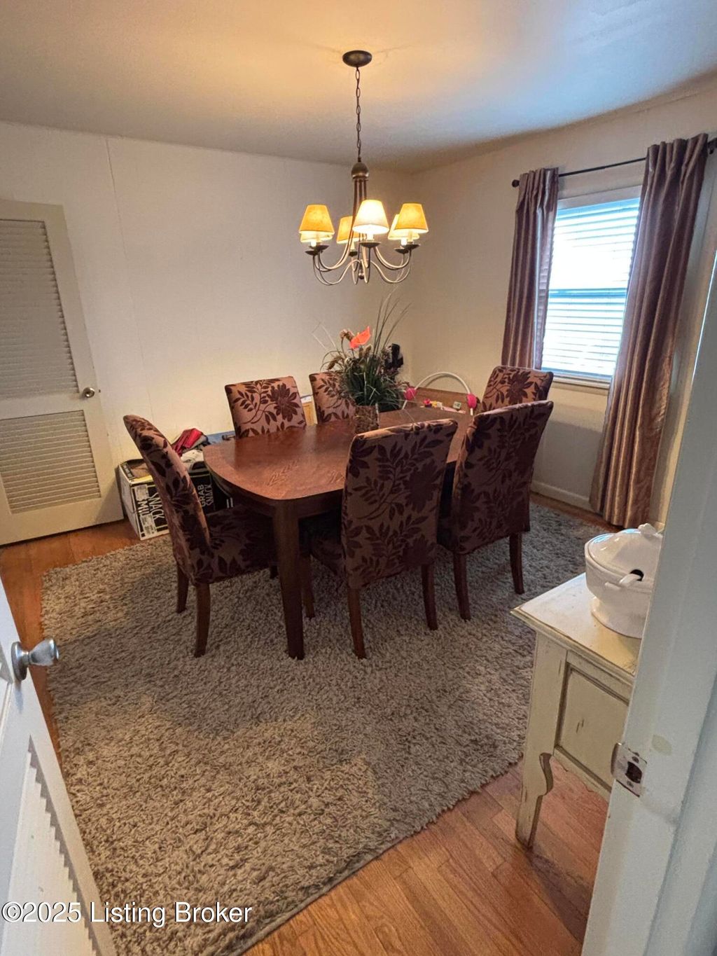 Photo of 614 Shawnee Dr, Campbellsville, KY 42718 (MLS # 1705745)