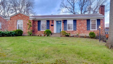 Photo of 4067 Gilman Ave, Louisville, KY 40207 (MLS # 1711115)