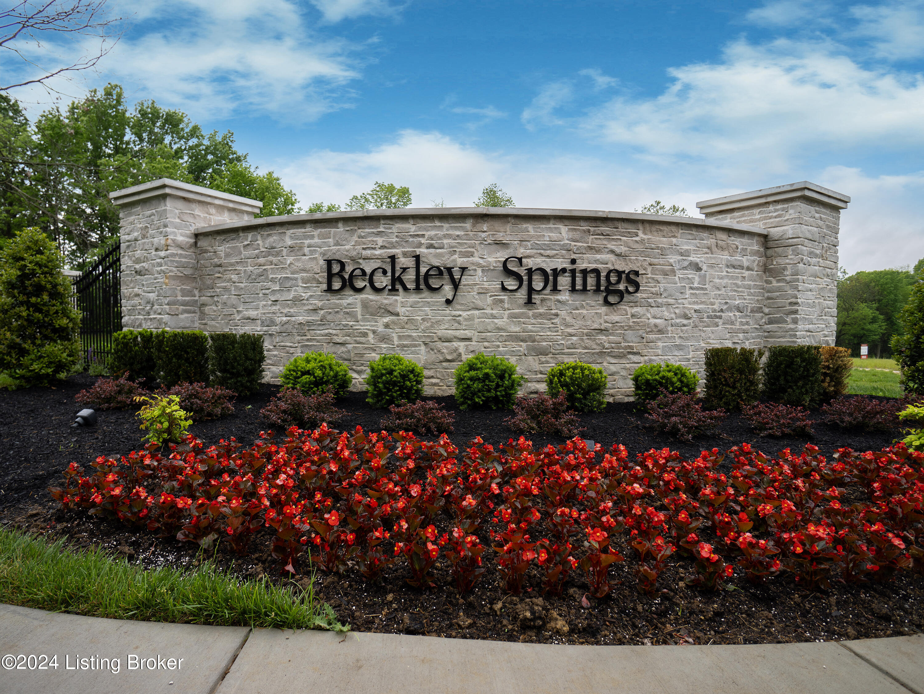 15113 Beckley  Springs Dr, Louisville, Kentucky image 1