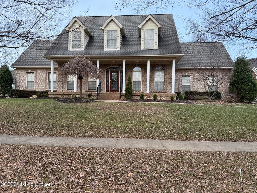 Photo of 11124 Perwinkle Ln, Louisville, KY 40291 (MLS # 1706844)
