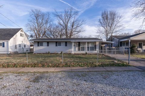 Photo of 13413 Kinross Blvd, Louisville, KY 40272 (MLS # 1706617)