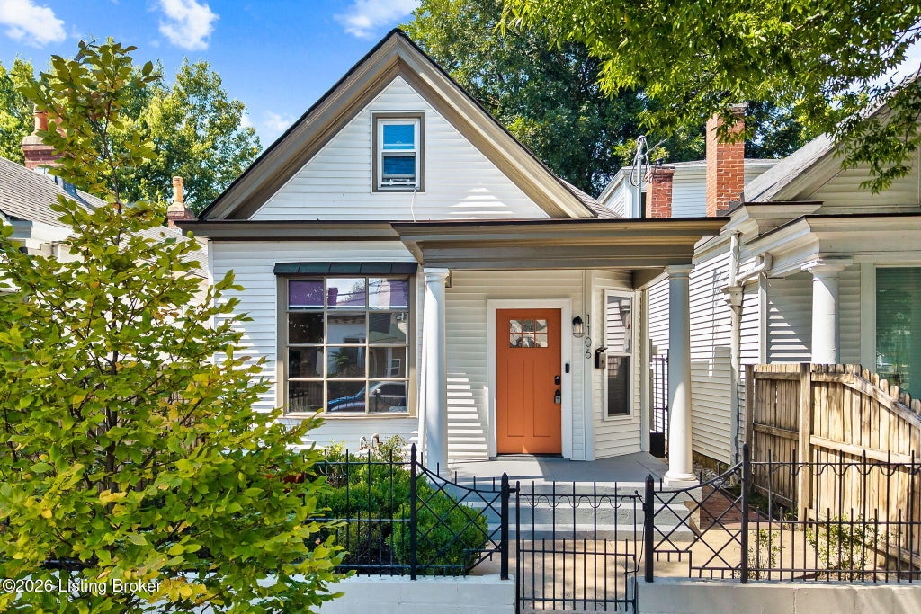 Photo of 1106 S Shelby St, Louisville, KY 40203 (MLS # 1728773)
