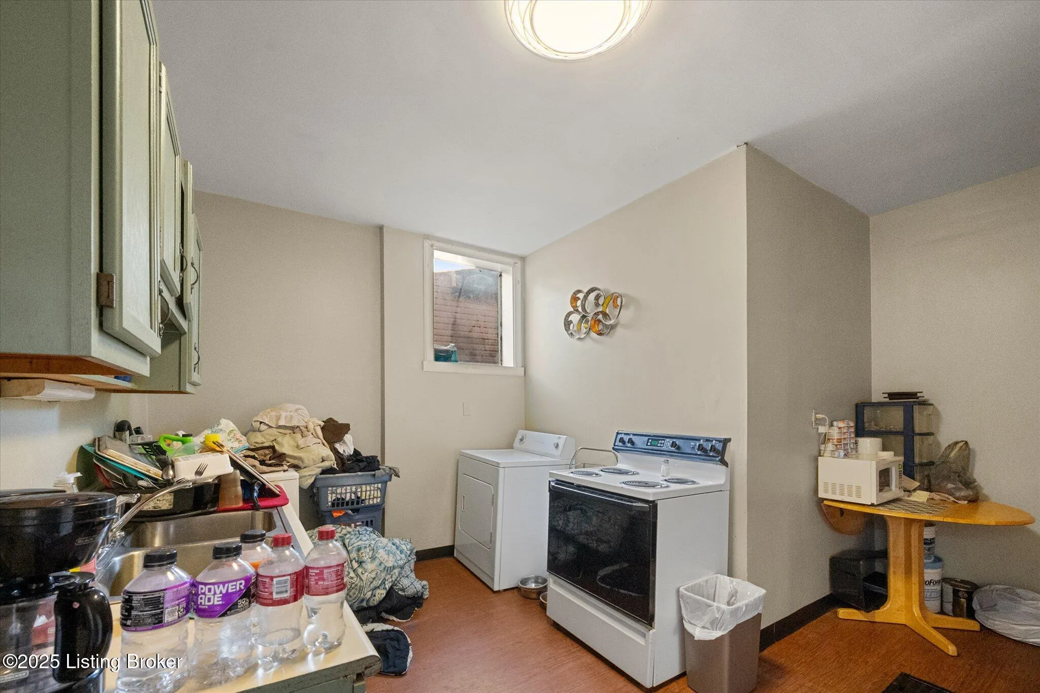 Louisville, Kentucky 40210, United States, 15 Bedrooms Bedrooms, ,15 BathroomsBathrooms,Residential,Active,217670