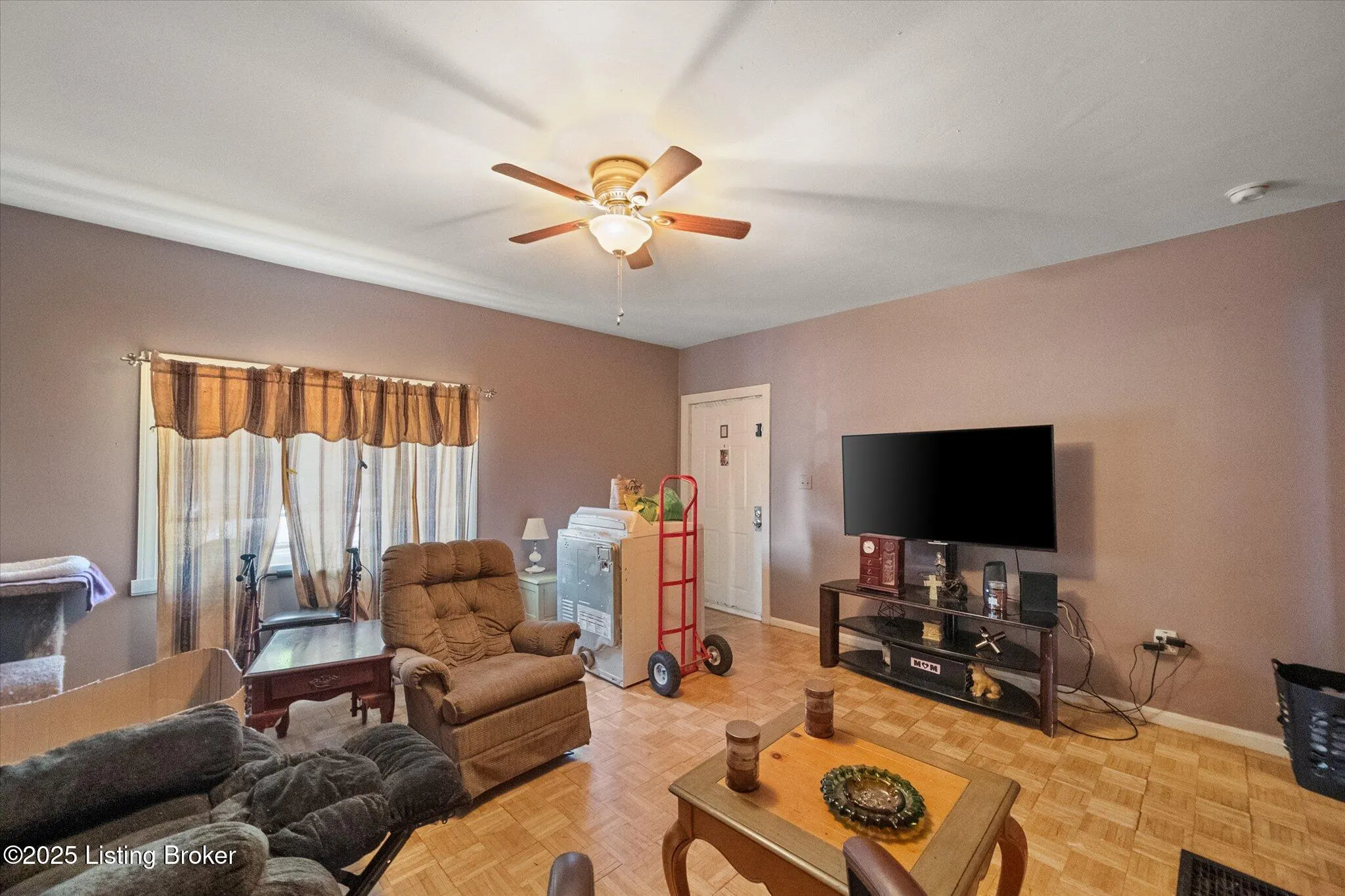 Louisville, Kentucky 40210, United States, 15 Bedrooms Bedrooms, ,15 BathroomsBathrooms,Residential,Active,217670