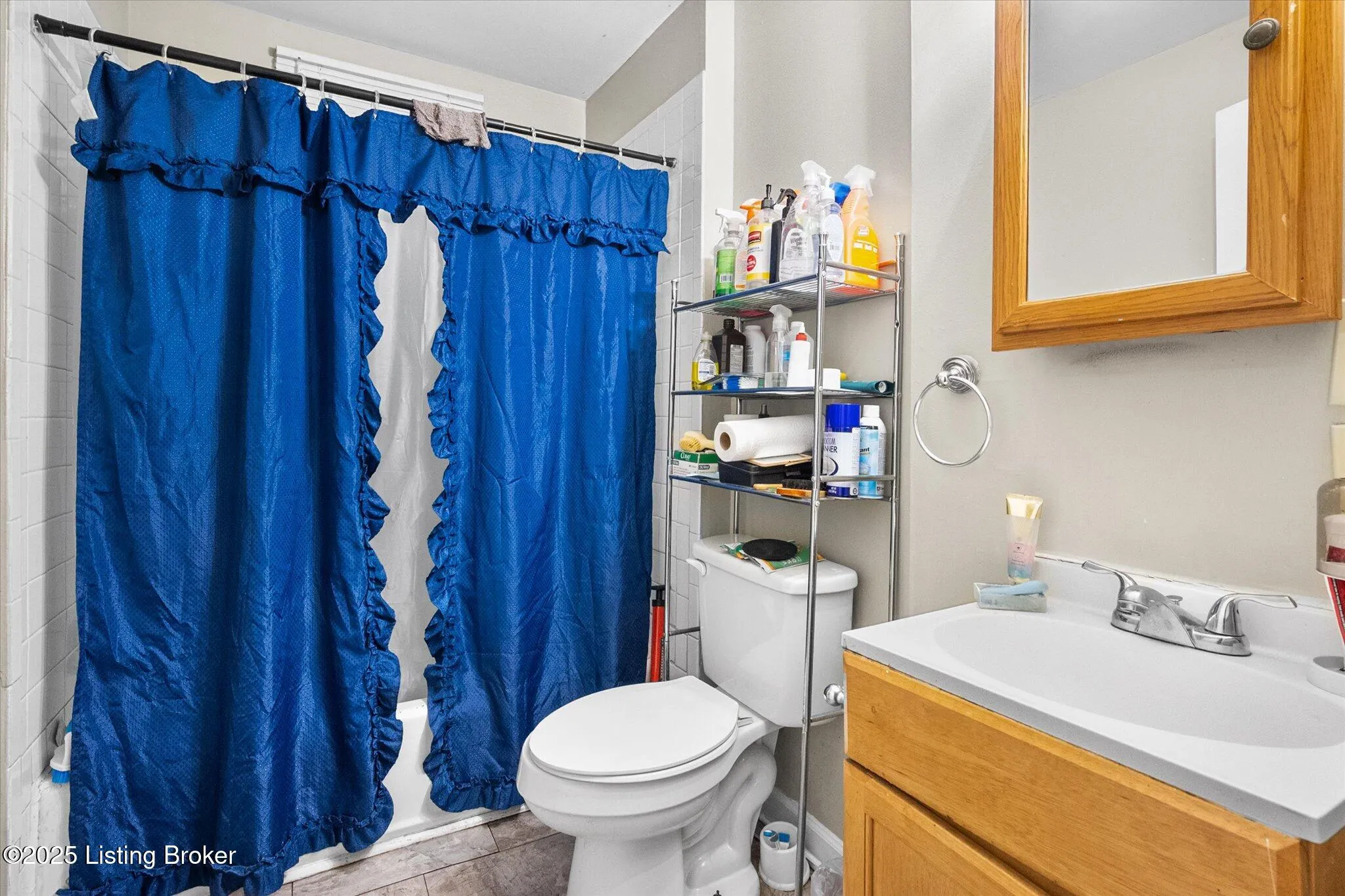 Louisville, Kentucky 40210, United States, 15 Bedrooms Bedrooms, ,15 BathroomsBathrooms,Residential,Active,217670