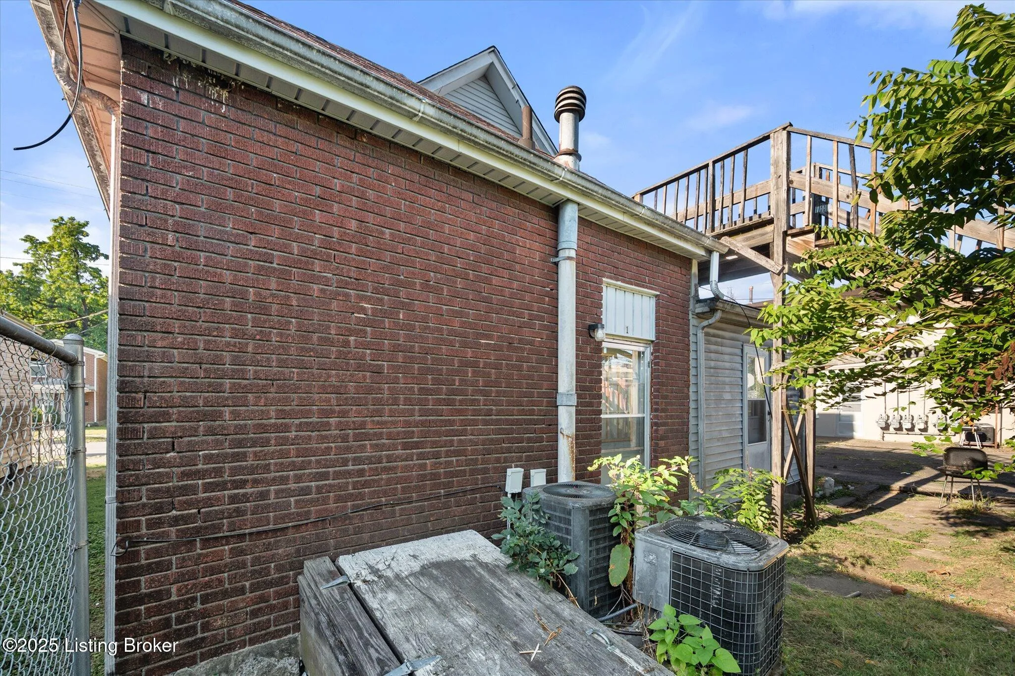 Louisville, Kentucky 40210, United States, 15 Bedrooms Bedrooms, ,15 BathroomsBathrooms,Residential,Active,217670