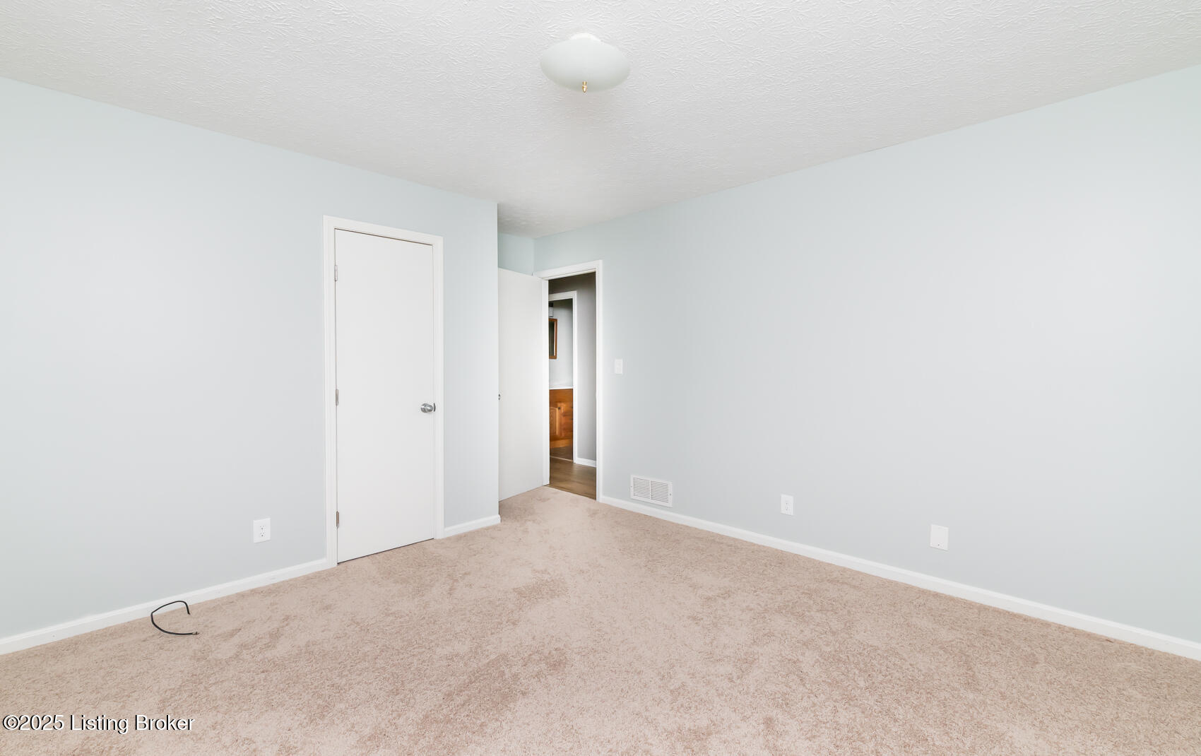 3009 Huberta Dr, Louisville, Pennsylvania image 19