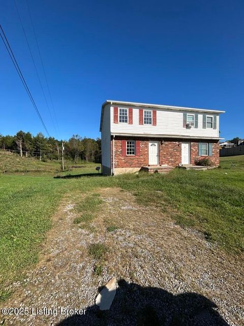 Photo of 1329 Bramblett blvd Blvd, Radcliff, KY 40160 (MLS # 1700189)