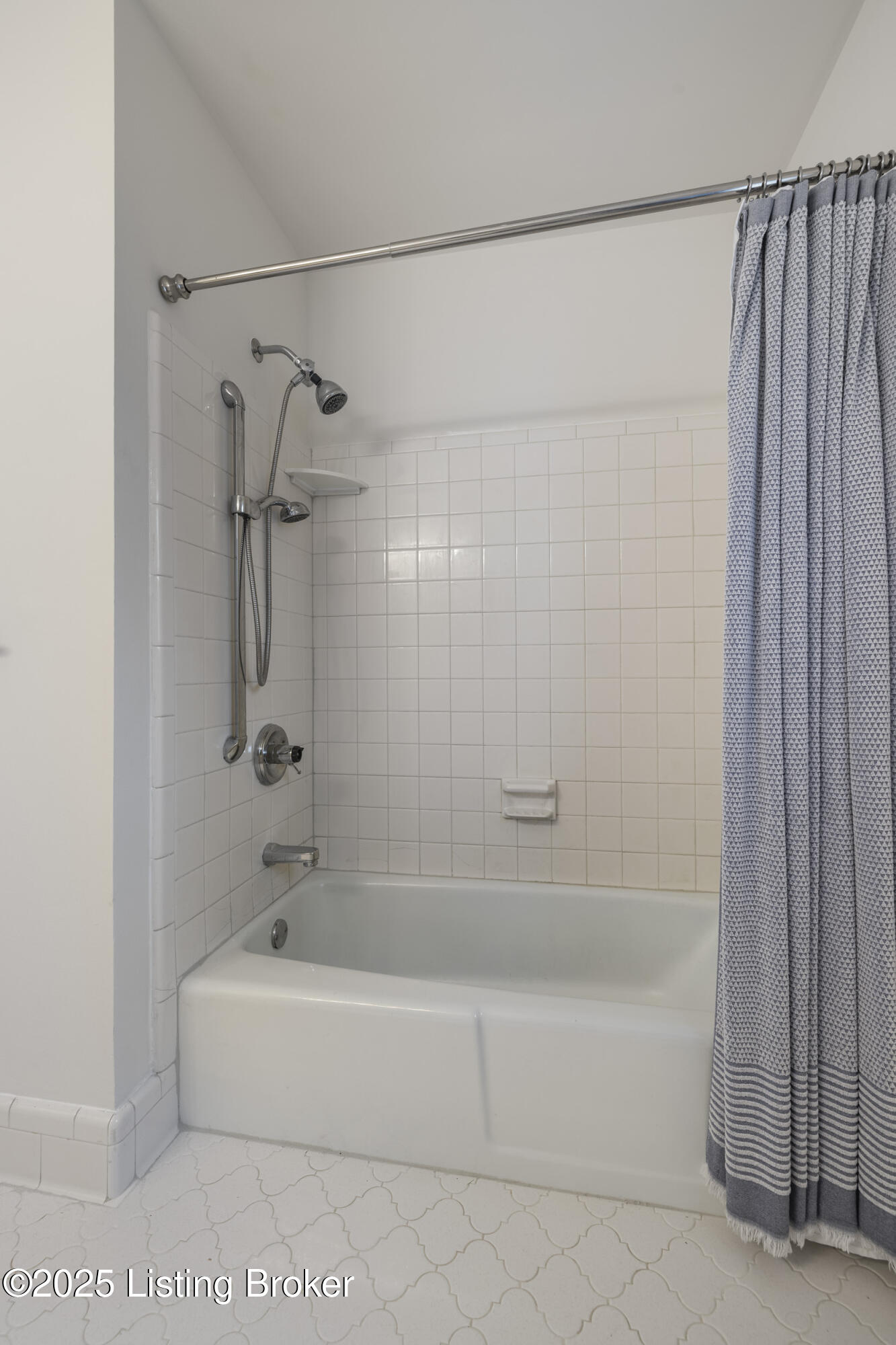 6101 Fox Cove Ct, Prospect, Pennsylvania image 44
