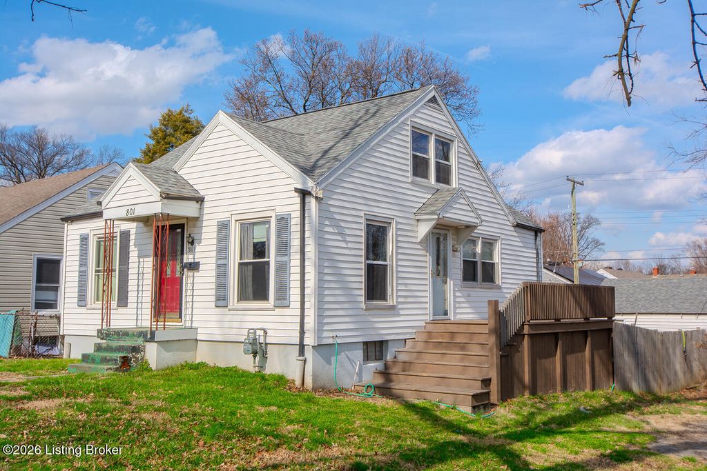 Photo of 801 Algonquin Pkwy, Louisville, KY 40208 (MLS # 1710377)