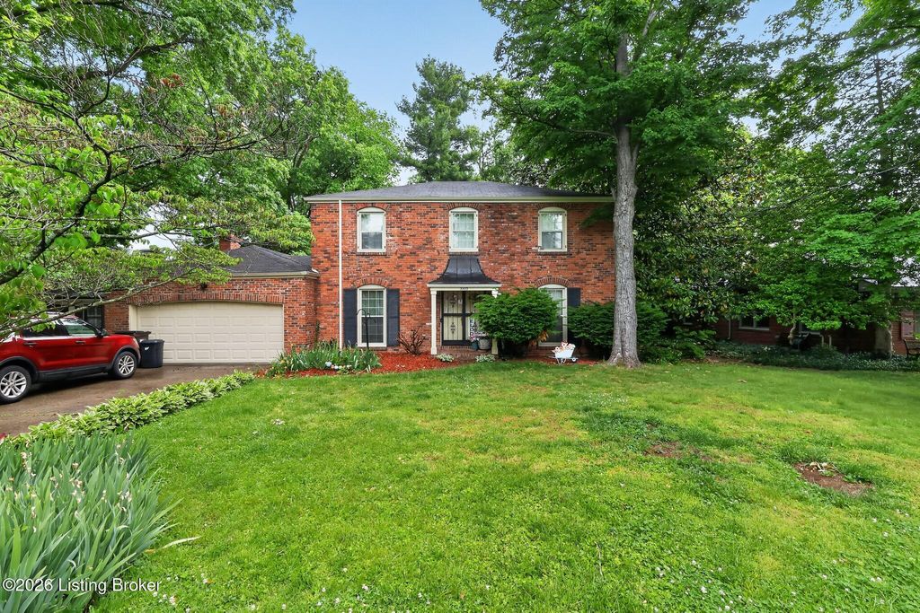 Photo of 3503 Pinecone Cir, Louisville, KY 40241 (MLS # 1718292)