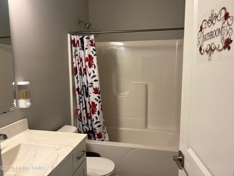 Tiny photo for 6107 Ledgerock Cove Pl, Louisville, KY 40219 (MLS # 1728963)