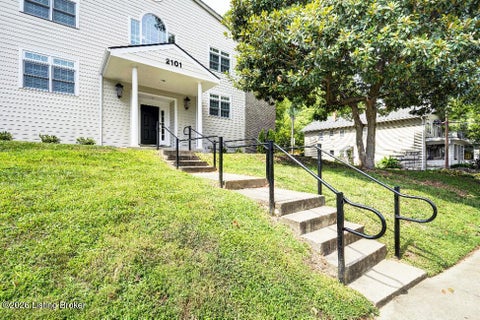 Apartment For Rent - 2101 Speed Ave #6<br/> Jefferson County, Louisville, KY 40205