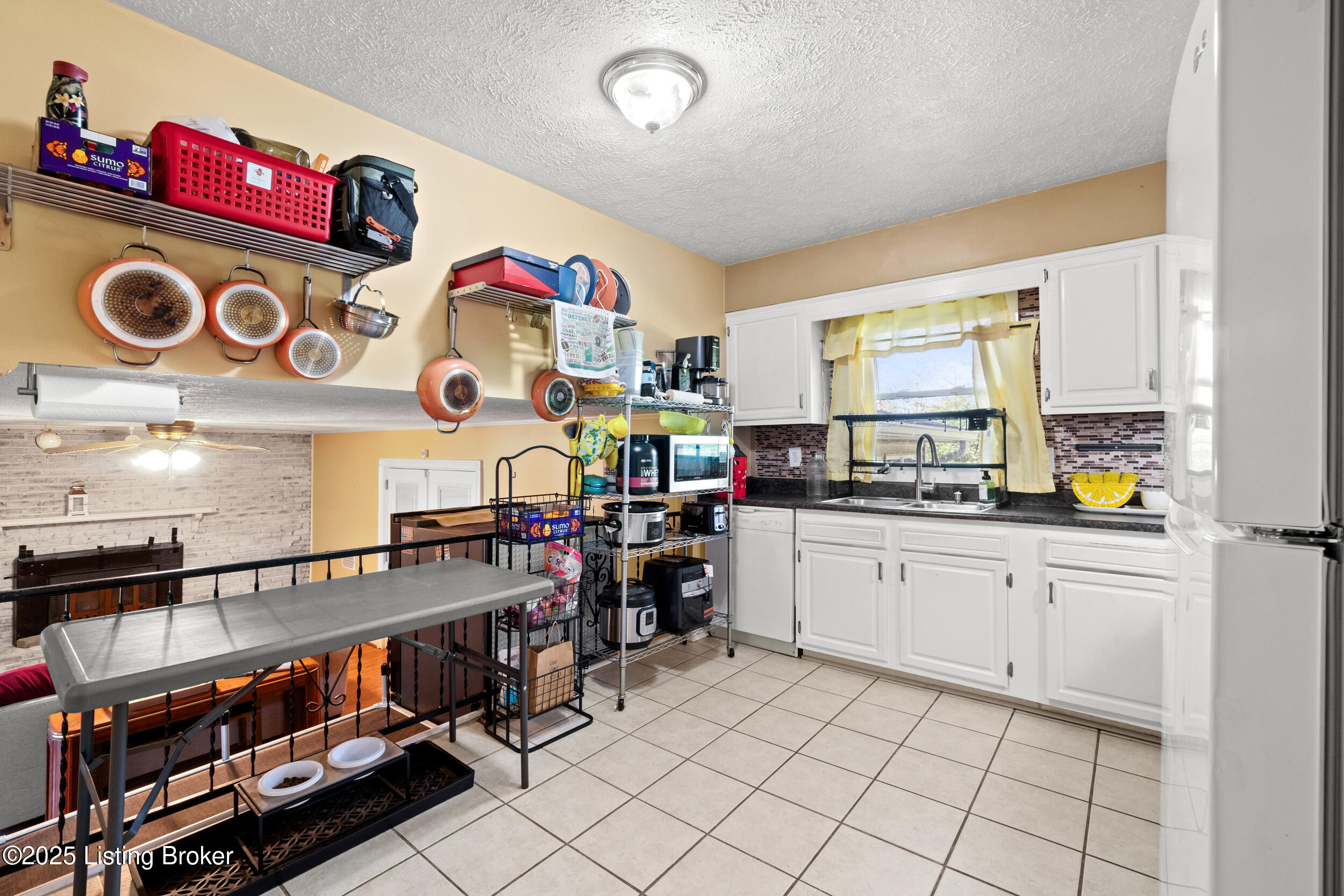 4310 Chenny Ln, Louisville, Pennsylvania image 11