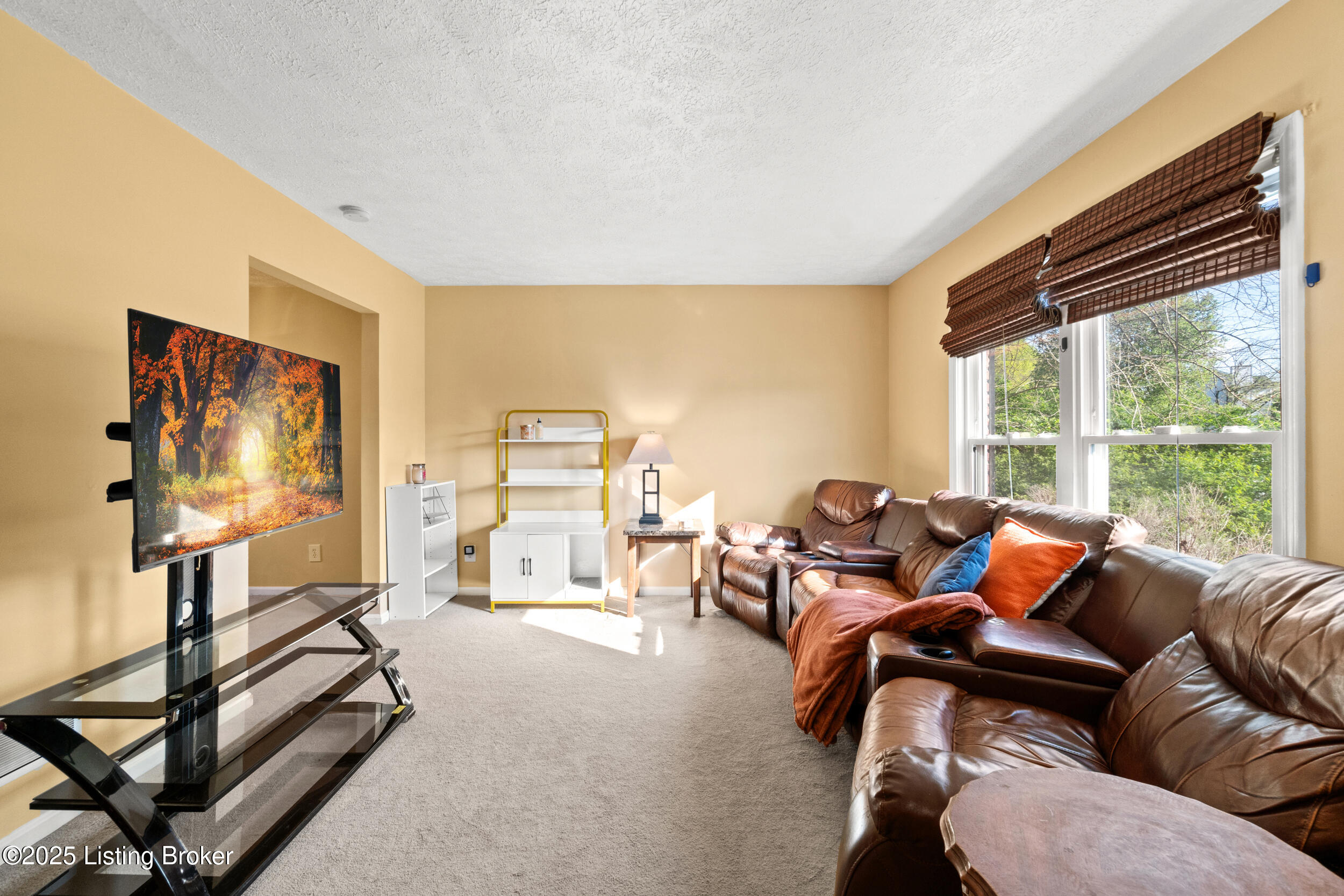 4310 Chenny Ln, Louisville, Pennsylvania image 7