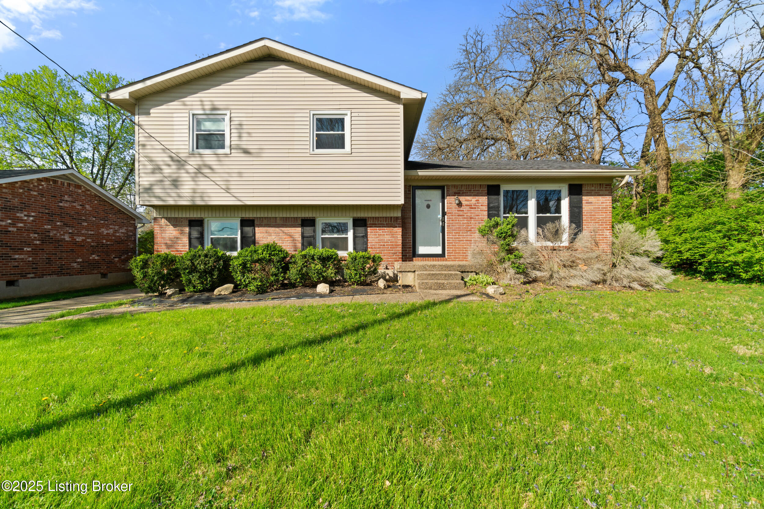 4310 Chenny Ln, Louisville, Pennsylvania image 1