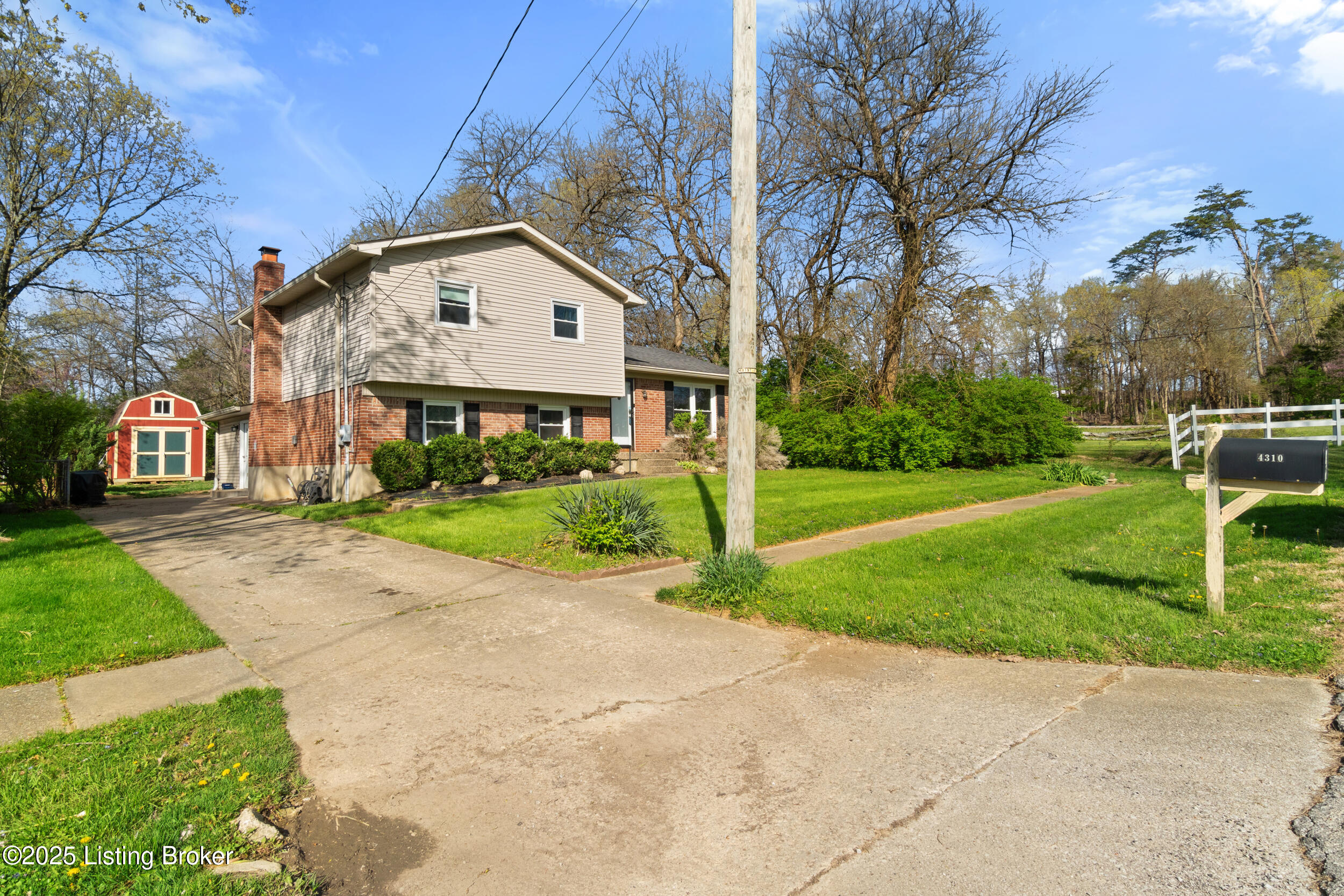 4310 Chenny Ln, Louisville, Pennsylvania image 3