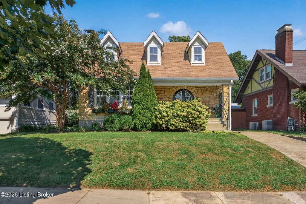 Photo of 2171 Lowell Ave, Louisville, KY 40205 (MLS # 1728218)