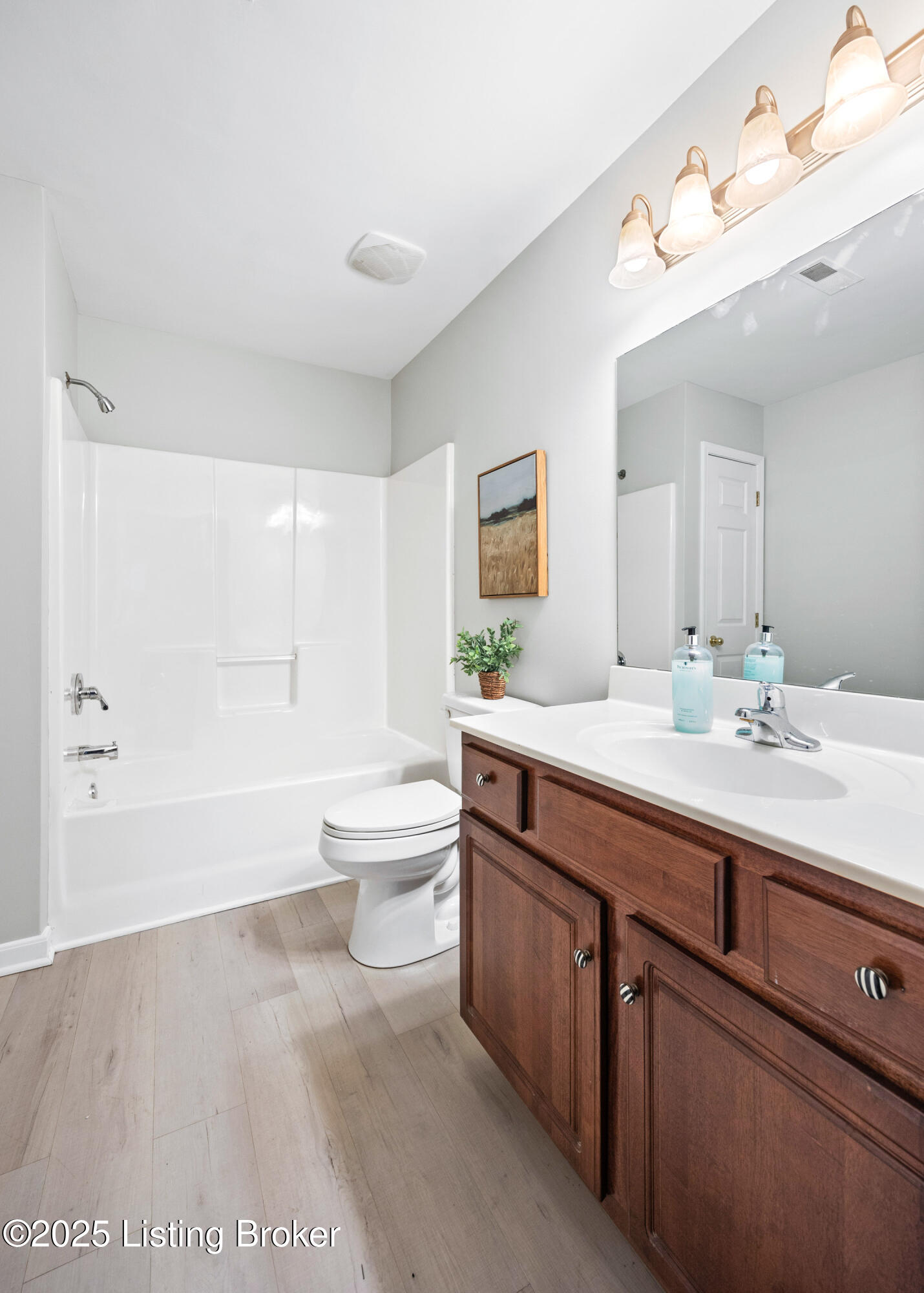 7342 Fox Hollow Way #7342, Louisville, Kentucky image 21
