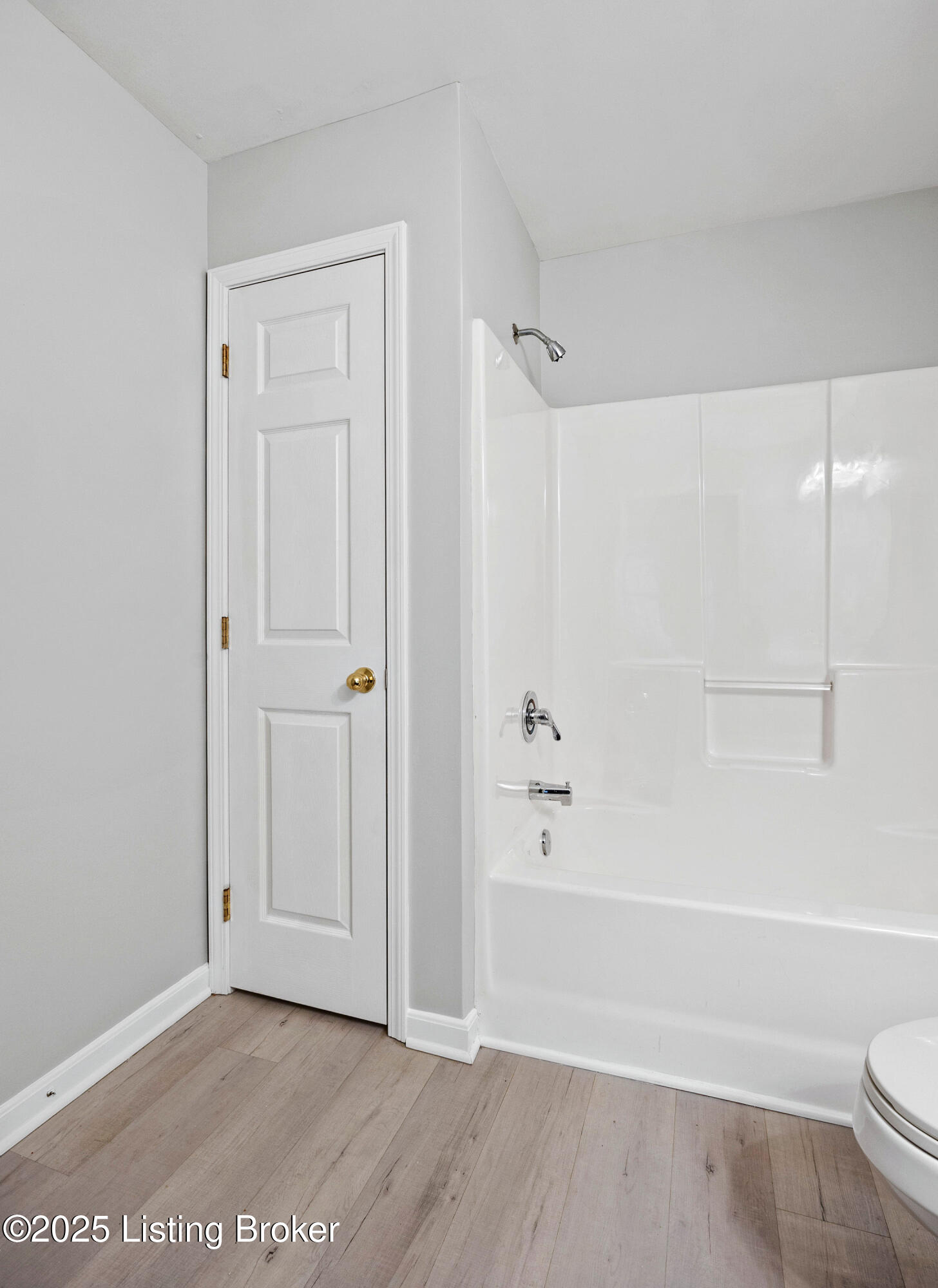7342 Fox Hollow Way #7342, Louisville, Kentucky image 22