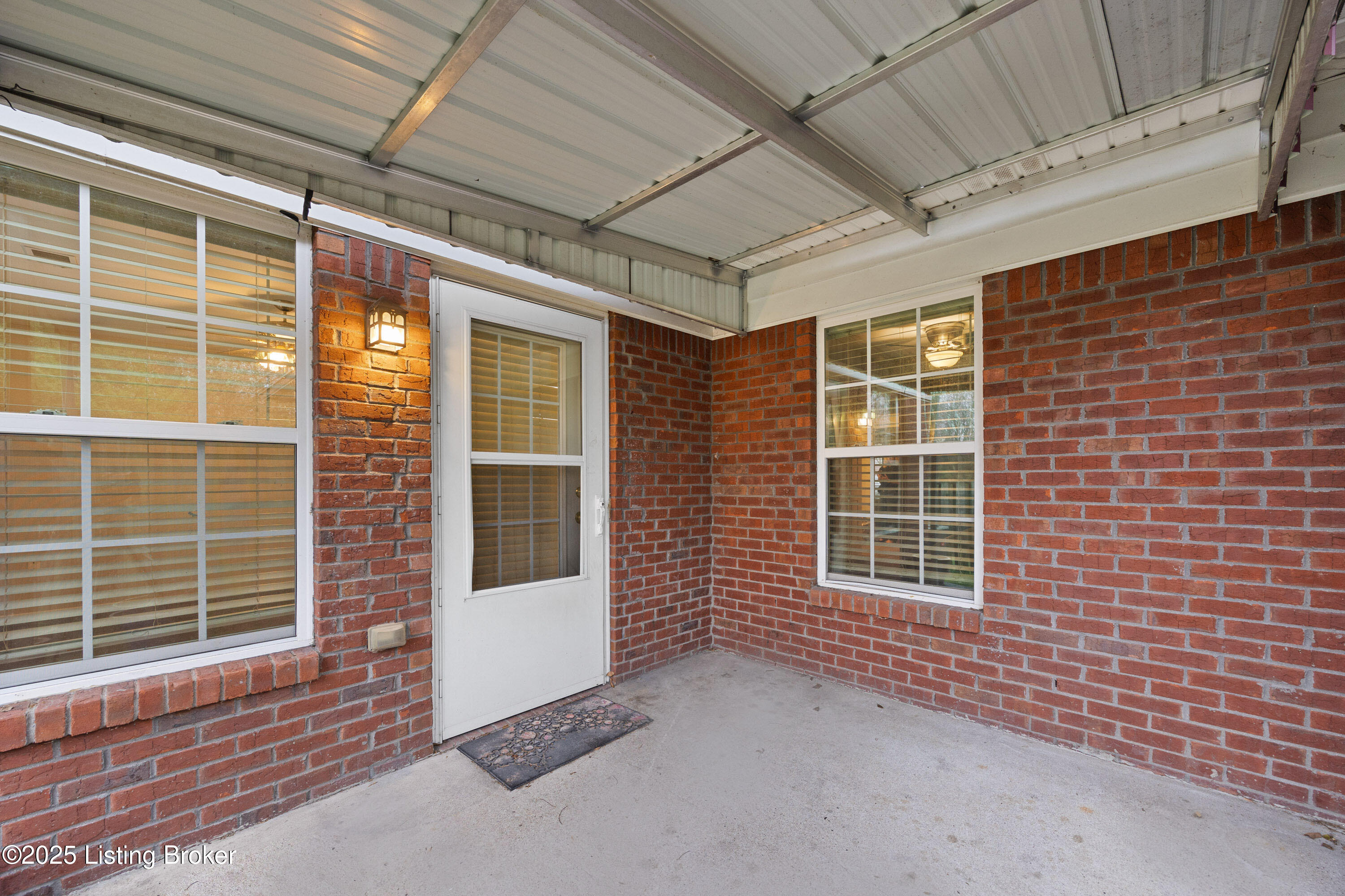 7342 Fox Hollow Way #7342, Louisville, Kentucky image 24