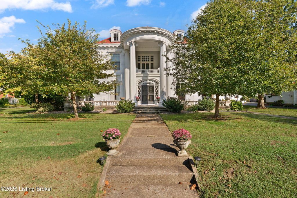 Photo of 524 N Capitol Ave, Corydon, IN 47112 (MLS # 1710574)